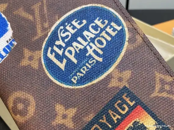 FS CHEAP COVER-10*14*2.5CM PASSPORT Vuitton Louis 0611
